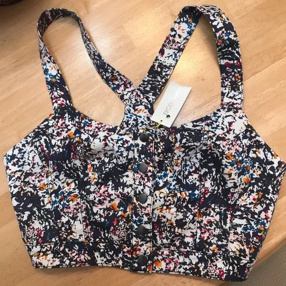 BCBGeneration Crop Top Size 6 Floral print/buttons racerback style NWT - Picture 4 of 6